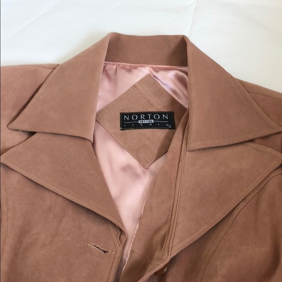 Jacket - Picture 3 of 5